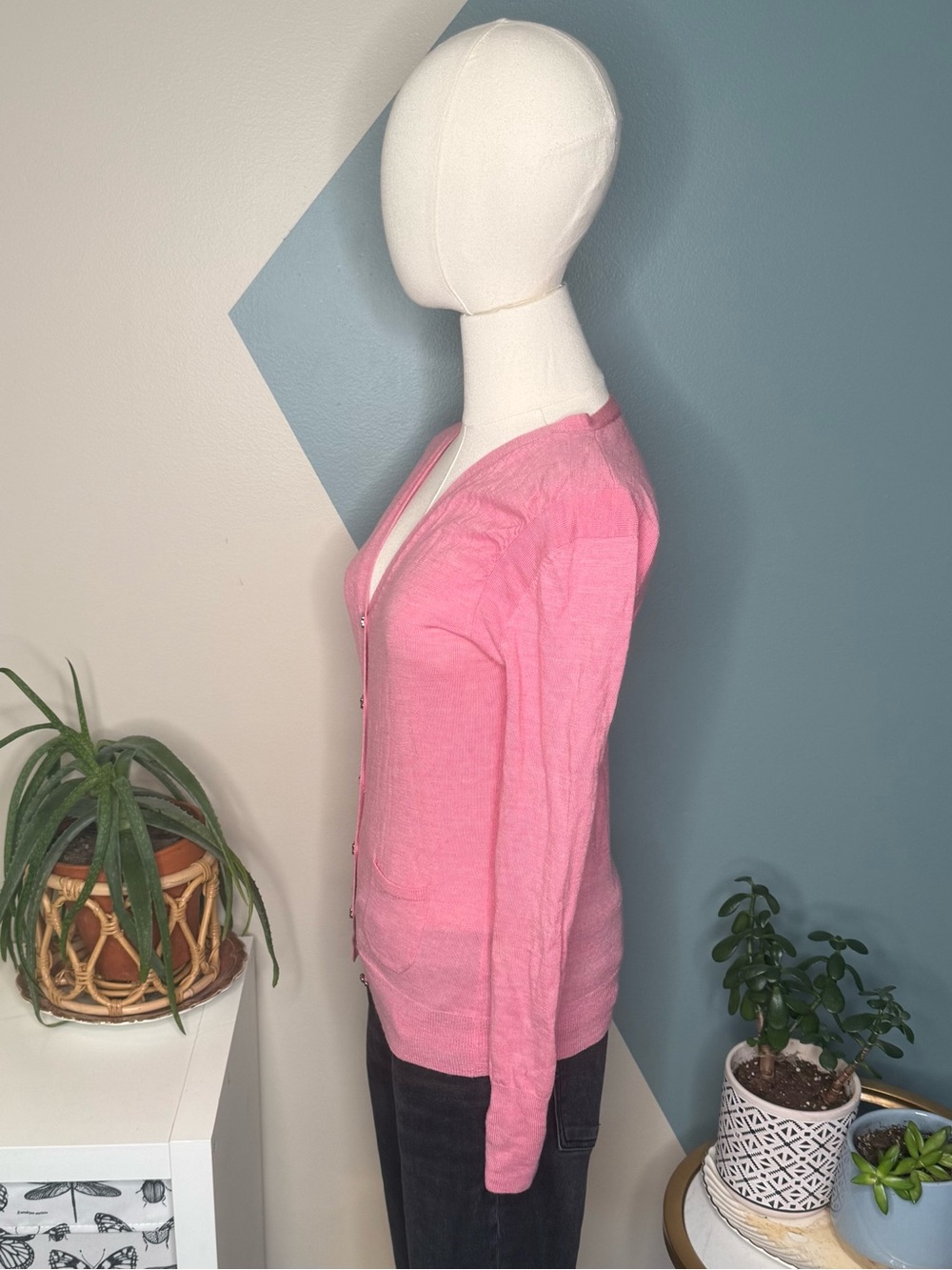 Pink Tartan 100% Merino Wool Bubblegum Pink Floral Button Cardigan XS - Picture 4 of 13